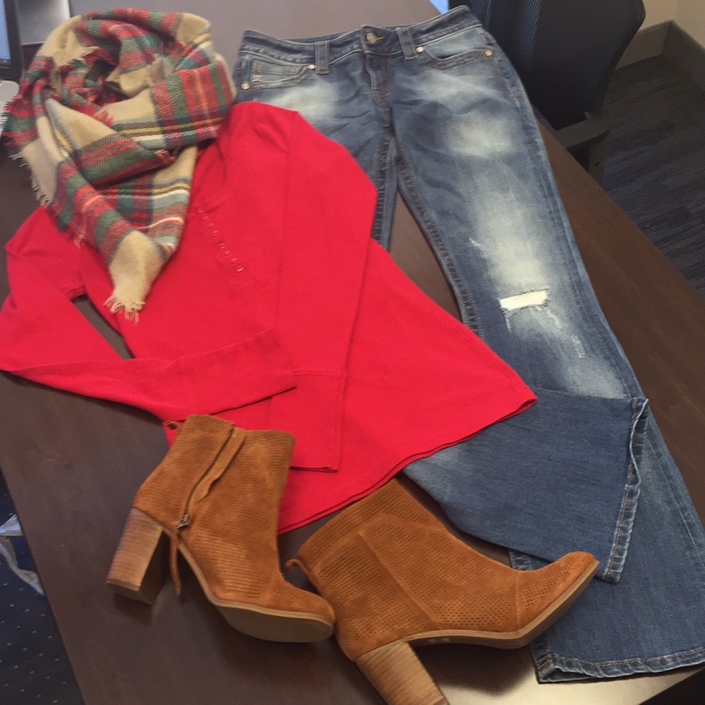 Fitted Red Henley Top